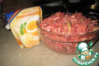 Салат из белокочанной капусты и мяса "Не верю"