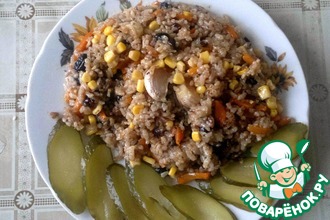 Постный плов с изюмом и кукурузой