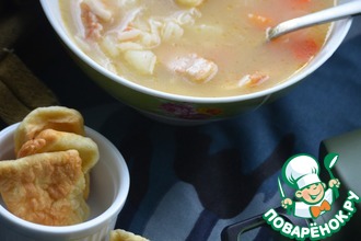 Рисовый суп с жареными лепешками