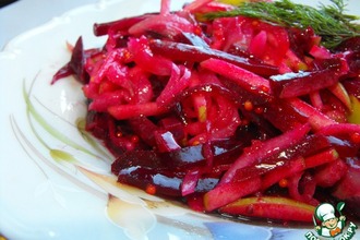 Салат со свеклой и сельдью