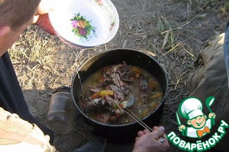 Охотничий шулюм из дикого кабана