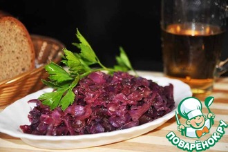 Тушеная краснокочанная капуста по-ганноверски