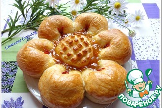 Пирог "Цветок" с джемом