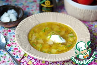 Грибной суп с картофелем и солеными огурцами
