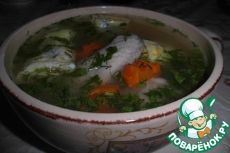 Куриный бульон с омлетными блинчиками