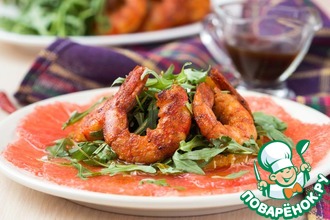 Карпаччо из грейпфрута с рукколой и креветками