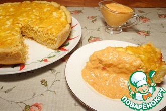 Пирог с квашеной капустой и соусом из сладкого перца