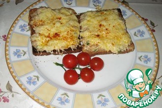 Горячие сэндвичи с тунцом
