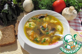 Суп гречневый с грибами и картофельными клецками
