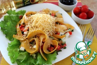 Салат из маринованной тыквы с овощами