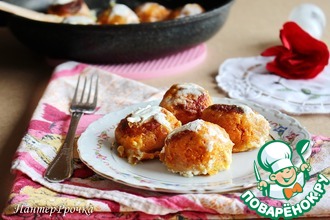 Морковные шарики в сметанном соусе