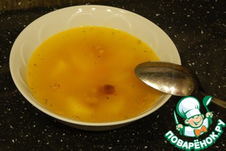 Гороховый суп с копченой колбасой