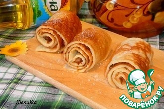 Крепы с изюмом и яблочным джемом