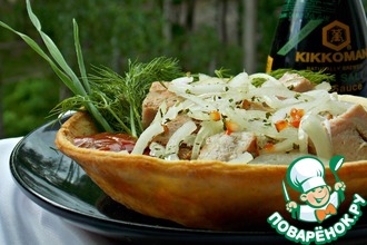 Шашлык в хлебной тарелочке