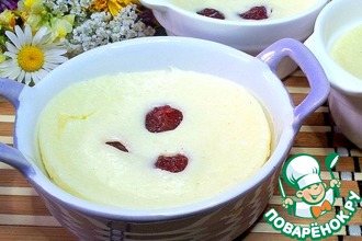 Порционная запеканка с вишней в микроволновке