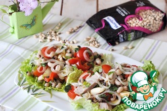 Салат с фасолью и маринованной свининой