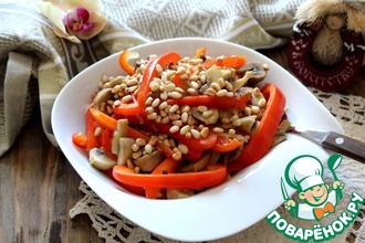 Салат "Грибок и перчик"