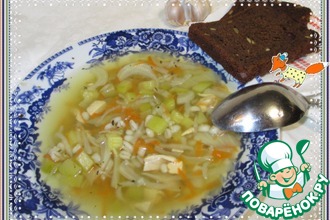 Щи диетические с кабачком и перловкой
