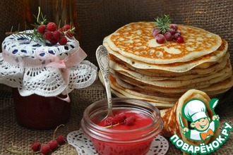 Соус из красной смородины для блинов