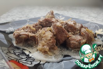 Говядина, тушенная в горшочке