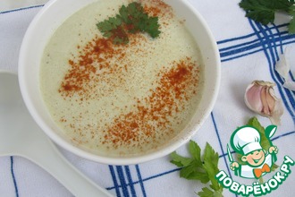 Легкий куриный суп-пюре с сельдереем