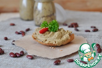 Печеночный паштет с фасолью