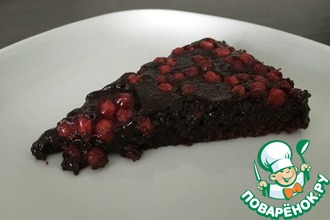 Бруснично-шоколадный пирог