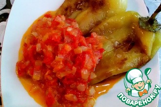 Жареный болгарский перец с томатным соусом