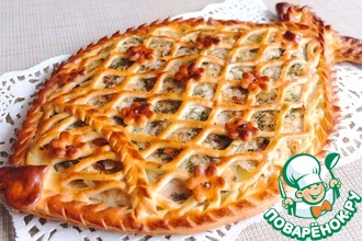 Домашний пирог с салакой и картофелем