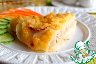 Картофельный гратен с фаршем и паприкой