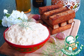 Сырно-чесночный соус к гренкам