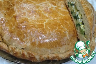 Пресный пирог с луком и яйцами