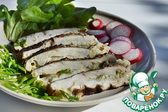 Филе сома, фаршированное сыром, на гриле
