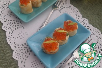 Блинчики с творожным сыром и икрой