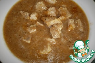 Гуляш из свинины с коньяком в мультиварке