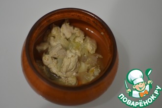Запеченный рис с курицей в горшочках