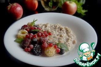 Овсяная каша с яблочным соком