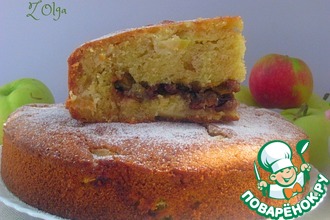 Яблочный пирог с изюмом и пряностями