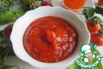 Пюре из шиповника и яблок