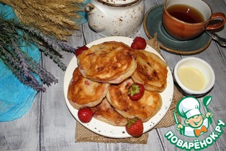Оладьи с клубникой