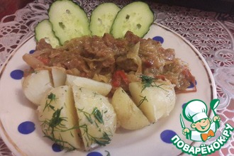 Капуста тушеная с говядиной и картофелем