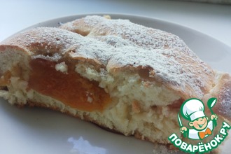 Пирог с персиками