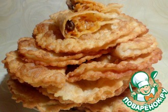 Постные чебуреки с капустой и грибами