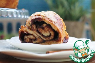 Рулет с шоколадом, корицей и штрейзелем