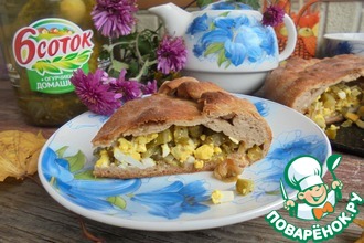 Пирог на гречневой муке с огурцами