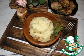 Картофельное пюре с луком и сыром