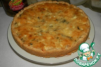 Закусочный пирог с сырным соусом