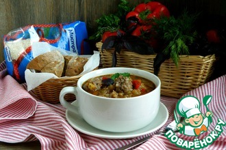 Суп баклажановый с фрикадельками и рисом