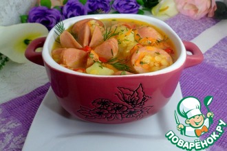 Суп из чечевицы с сардельками