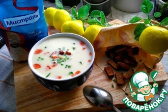 Копчёный сырный суп с чесночными гренками